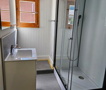 Charmantes 5.5-Zimmer-Einfamilienhaus mit Umschwung - Foto 4