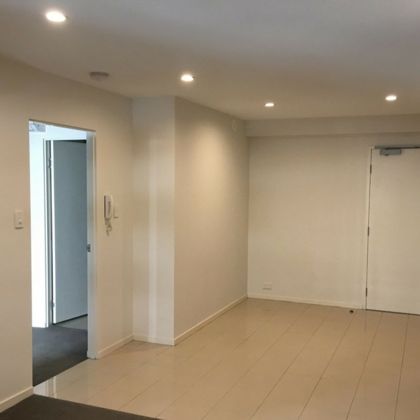 37/208 Adelaide Terrace, East Perth - Photo 1