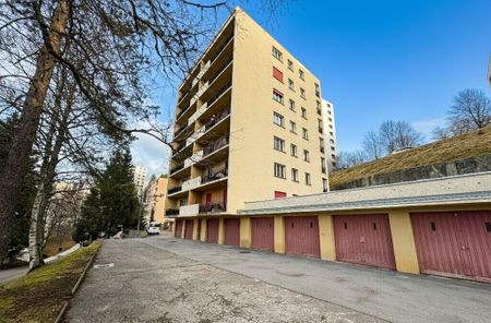 Superb 2.5 room apartment completely renovated with balcony - Photo 3