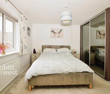 2 bedroom semi-detached house to rent - Photo 4