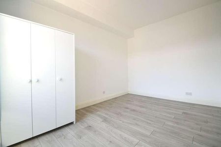 Malton Street, London, SE18 - Photo 4