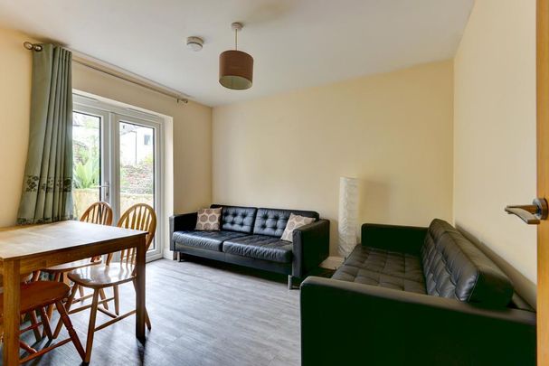 5 bedroom house to rent - Photo 1