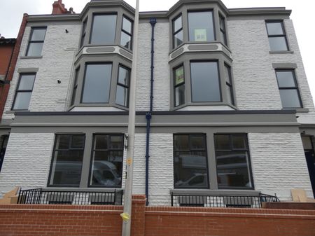 Station Road Flat 6 - Photo 4