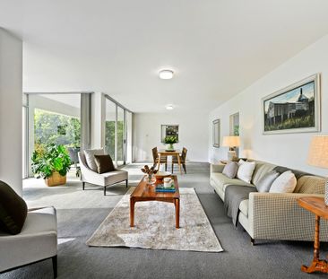 Spacious Two-Bedroom Apartment in Sought-After Battery Point - Photo 1
