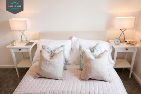 3 bedroom semi-detached house to rent - Photo 3