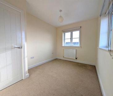3 bedroom detached house to rent - Photo 1