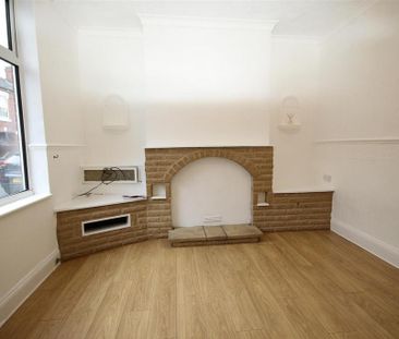 2 bedroom detached house to rent - Photo 4