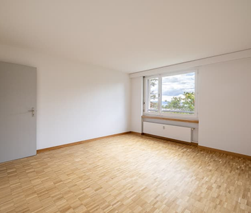 "Grosszügige 5.5 Zimmerwohnung in Bellikon" - Photo 2