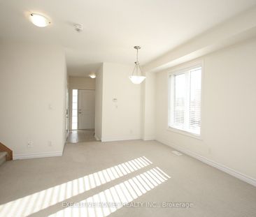 Townhouse For Lease | E8138340 - Photo 2