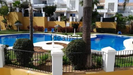 Alquiler de piso en Calle Señorío Gonzaga, 3 - Photo 5