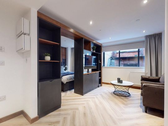 Apt 19, Live Oasis Deansgate - Photo 1