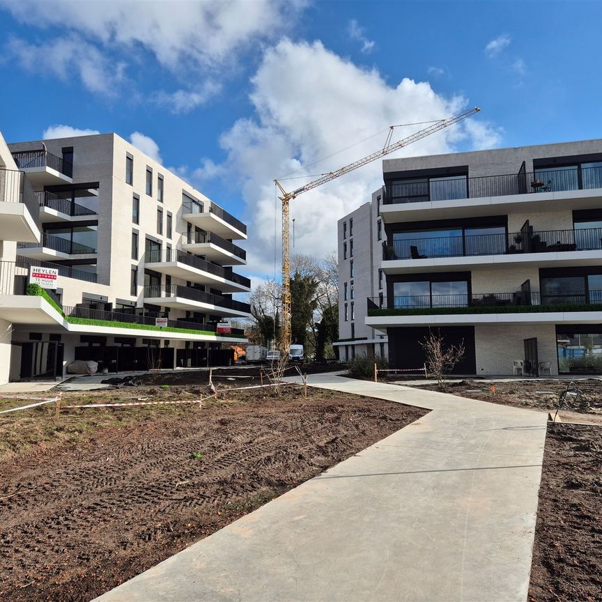 Nieuwbouw 1slaapkamer appartement met ruim terras - Photo 1