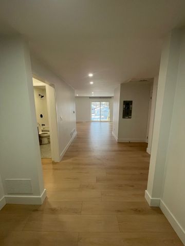 For Lease - 1162 Nelson Street Unit# Main, Oshawa, Ontario - Photo 2