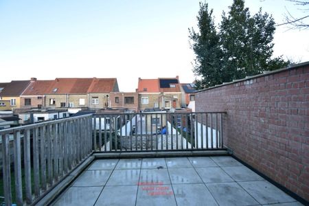 Volledig vernieuwde woning voorzien van nodige comfort - Photo 4