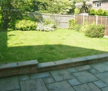 2 bedroom end of terrace house to rent - Photo 4