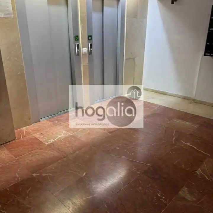 Piso de alquiler en San Carlos - San José - Photo 1