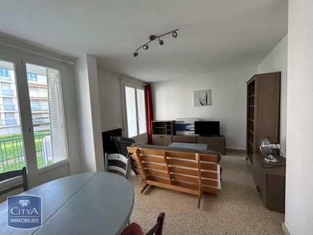 Location Appartement 2 pièces 42m² ST MARTIN D HERES 38400 - Photo 2