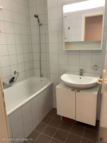 Bel appartement moderne de 3.5 pièces en plein centre ville - Photo 5