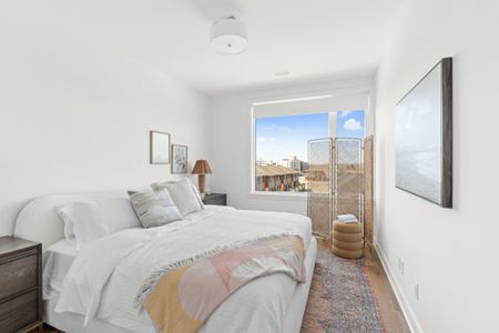 For Lease - 655 WANAKI Road Unit# 302, Manor Park - Cardinal Glen and Area, Ontario - Photo 5