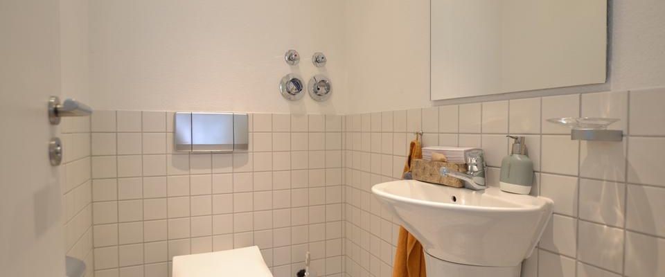 I WOHNEN im ZENTRUM I Einbauküche I Wanne u. Dusche I Lift I - Photo 1