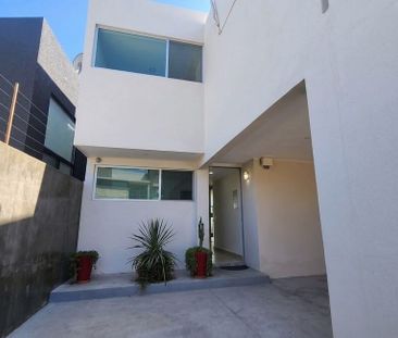 Se renta amplia casa en col. Lomas de Agua Caliente 6ta Sección, Ti... - Photo 1