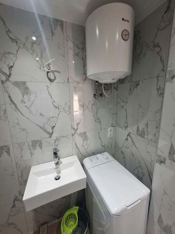 Studio/Γκαρσονιέρα για ενοικίαση Κάτω Αναγέννηση (Νεάπολη) - Photo 5