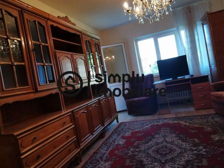 2 decomandate, etaj 3, centrala, I-uri (1 Mai) - 350 Euro - Photo 5