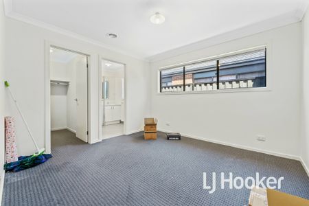 Quiet Location! 6 Month Lease Only - Photo 4