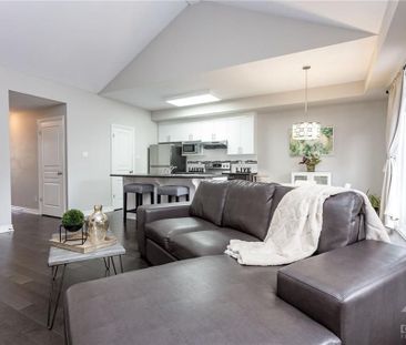 For Lease - 1065 Beryl Private Unit# G, Blossom Park - Airport and ... - Photo 2