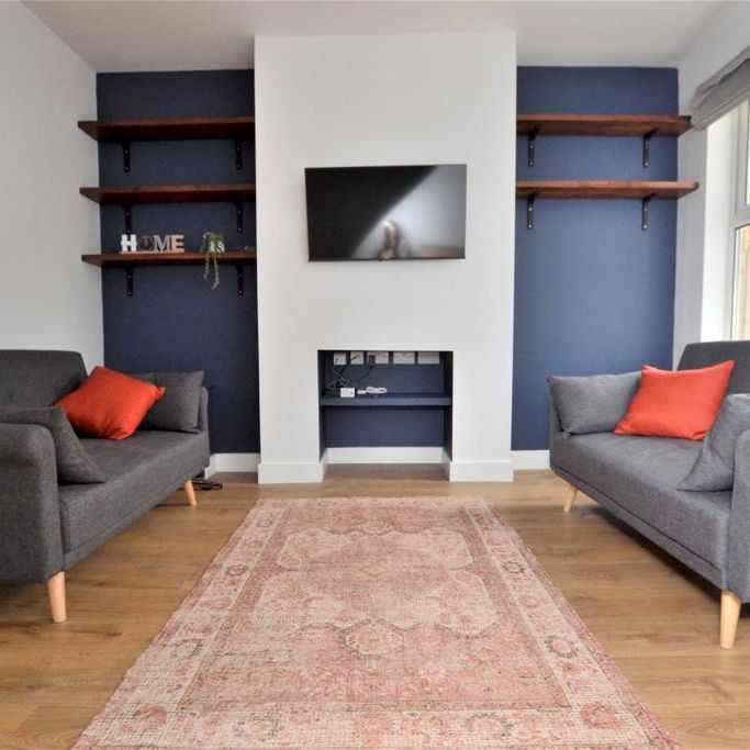 4 bedroom terraced house to rent - Photo 1