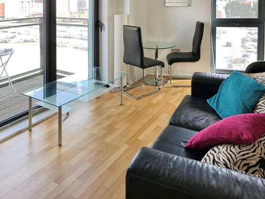 1 bedroom flat to rent - Photo 1