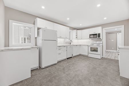 For Lease - 4445 Simcoe Street, Niagara Falls, Ontario - Photo 5