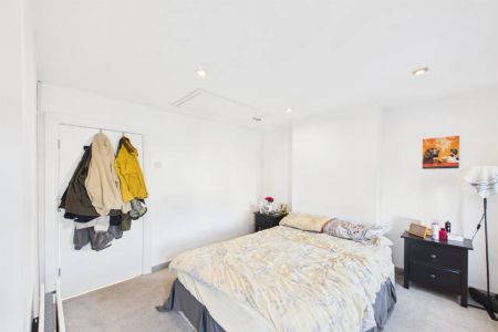 61 Spencer Street - Photo 4