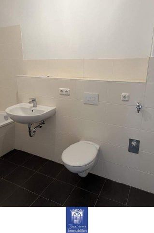 Helle gemütliche Wohlfühlwohnung mit großer Küche und tollem Blick! - Photo 3