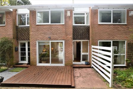 Rockmount Park, Woolton, Liverpool L25 6JL - Photo 2