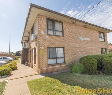 11/240 Brisbane Street, Dubbo, NSW 2830 - Photo 1