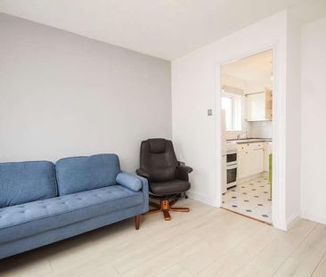 Redcraig Road, East Calder, West Lothian, EH53 - Photo 1