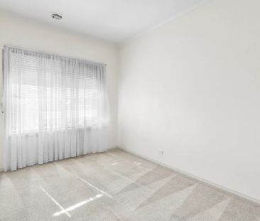 Modern Family Living in the Heart of Hoppers Crossing - Photo 6