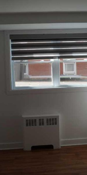 GRAND 4 1/2 A LOUER DANS LE QUARTIER MONTCALM (coin Monk et Chemin Sainte-Foy). - Photo 1