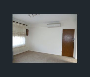 A Short Tram Ride to the City or Glenelg. - Photo 1