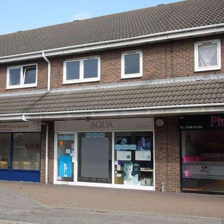 Long Road, Canvey Island, SS8 - Photo 4