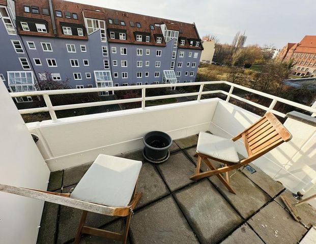 Rooftop Maisonette with Garage and Balcony furnished or unfurnished! - Photo 1