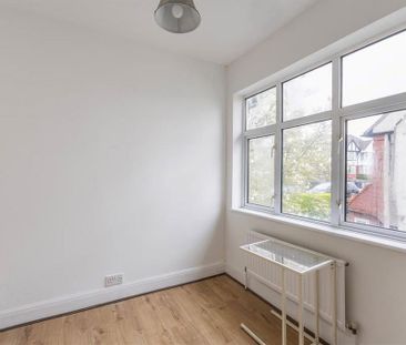 2 bedroom maisonette to rent - Photo 6