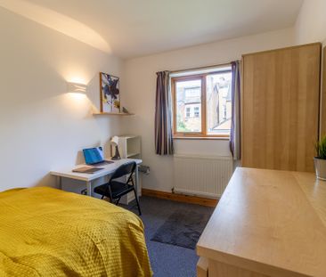 5 Bed Student Accommodation - Photo 4