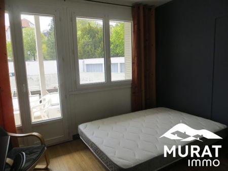 Location Appartement 1 pièce 24m² CHAMALIERES 63400 - Photo 2