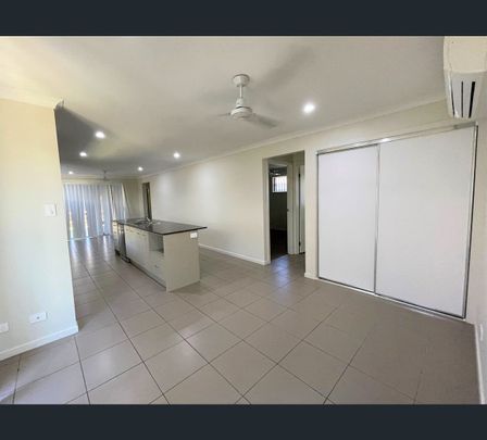 1/87 Cordeaux Crescent, Redbank Plains, Qld 4301 - Photo 1