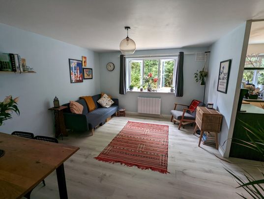 1 Bed Flat, John Williams Close, SE14 - Photo 1