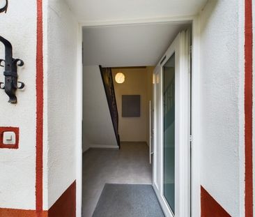 Seltene Möglichkeit! Praktische und geräumige 4-Zimmer Wohnung zum Top-Preis in Ockenheim! - Photo 3