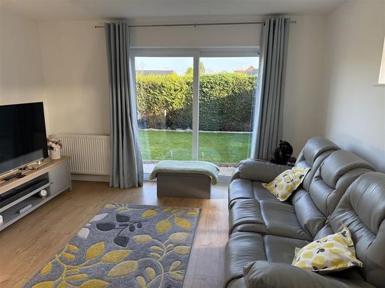 2 bedroom bungalow to rent - Photo 1