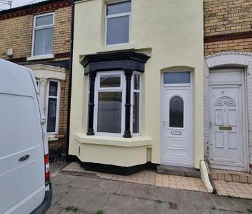 2 bedroom property to rent - Photo 3